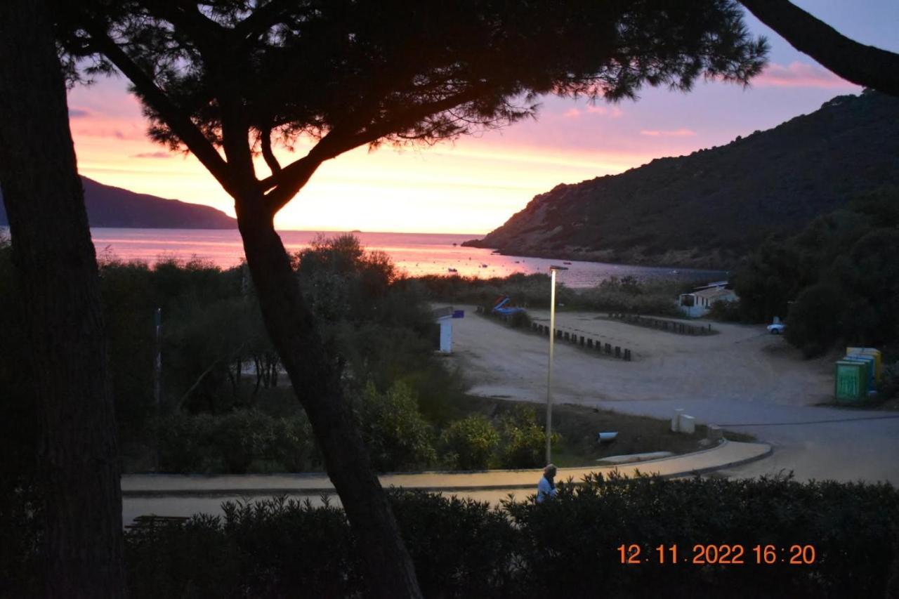 Maison De 4 De Front De Corse-du-sud Appietto