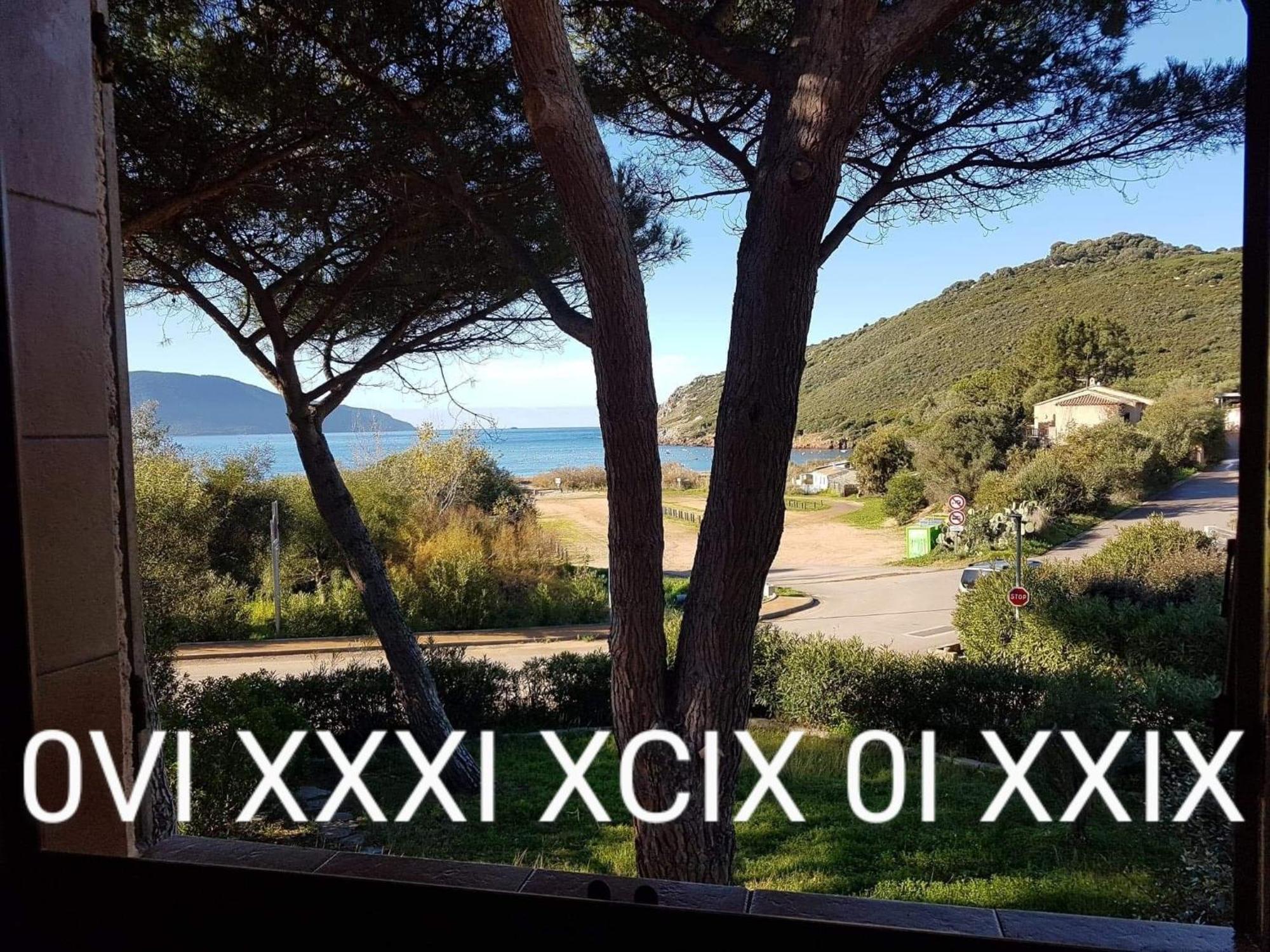 Maison De 4 De Front De Corse-du-sud Appietto